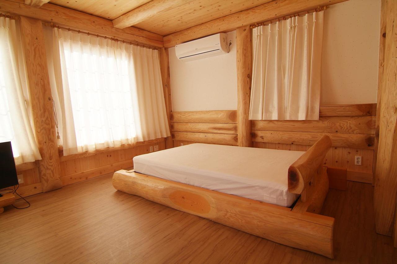 Jeju Bille Log Pension Сеогвипо Екстериор снимка